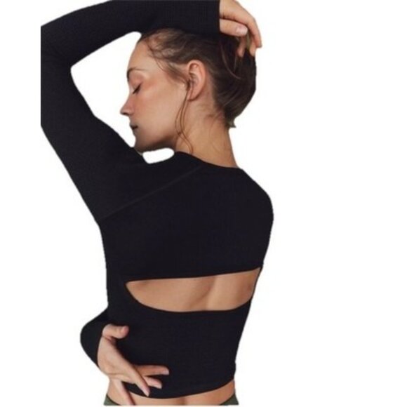 FP Movement Women's Bail Out Long Sleeve Black Layer size XS/S Active Cropped - Picture 4 of 8